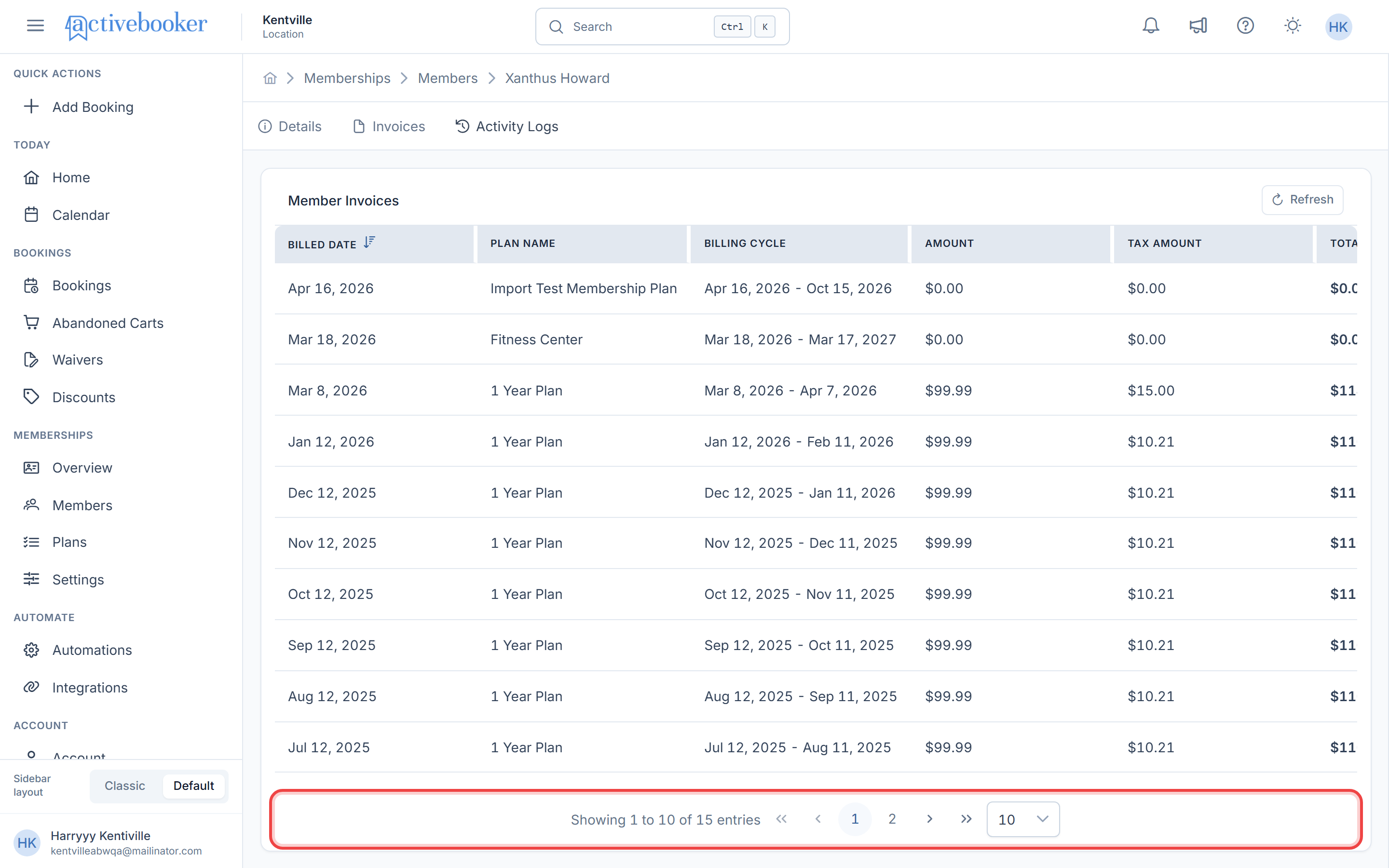 Pagination controls showing entry count and page navigation at the bottom of the invoices table