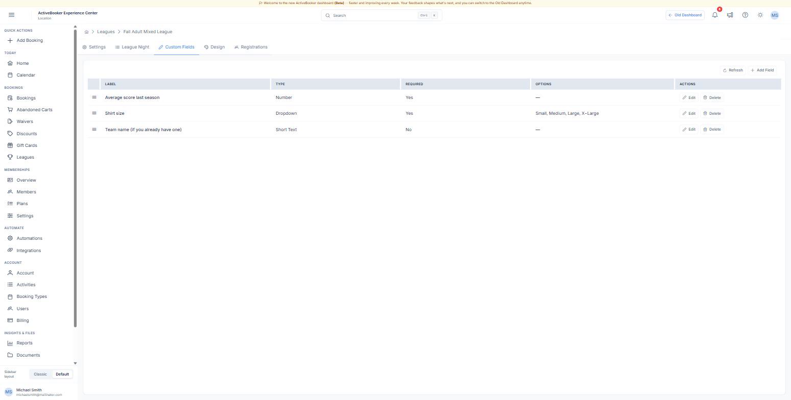 The Custom Fields tab listing three questions with their type, whether they are required, and their options